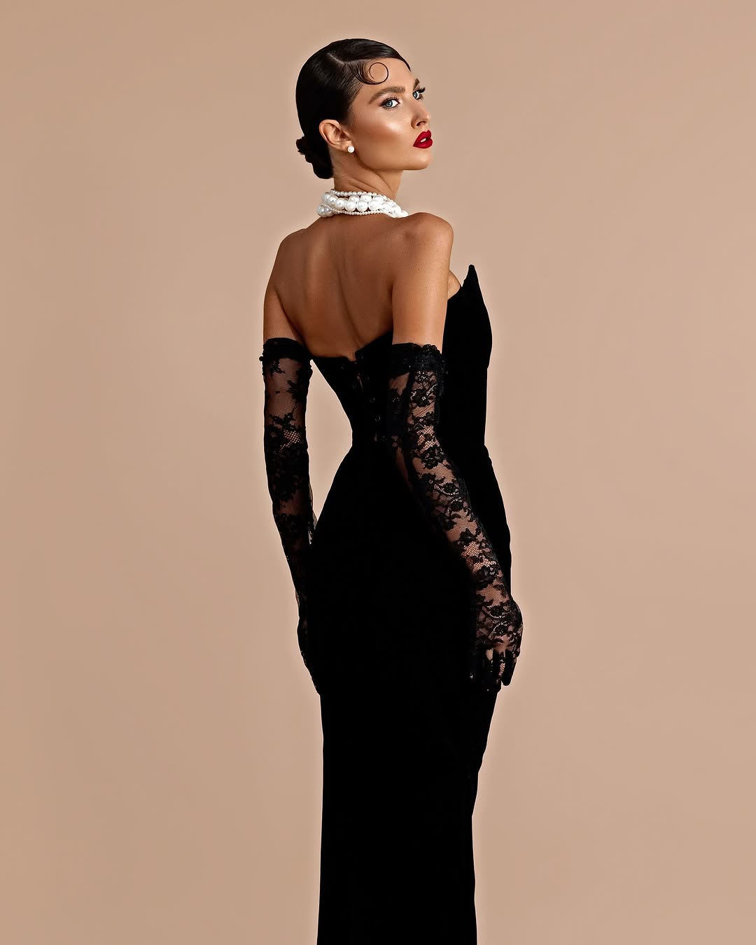 YS-High-Slit and Lace Gloves Black Gown